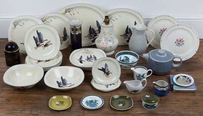 Lot 288 - Quantity of miscellaneous ceramics including:...