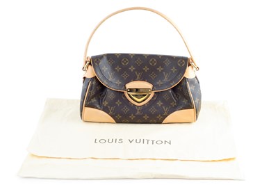 Lot 146 - Louis Vuitton Vintage Luggage Case