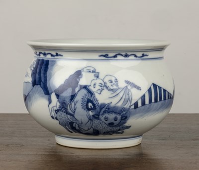 Lot 26 - Blue and white porcelain bowl Chinese, 18th...