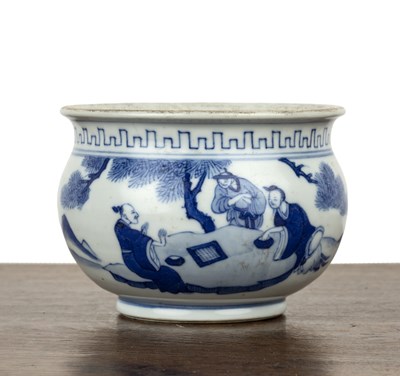 Lot 18 - Small blue and white porcelain bowl Chinese,...