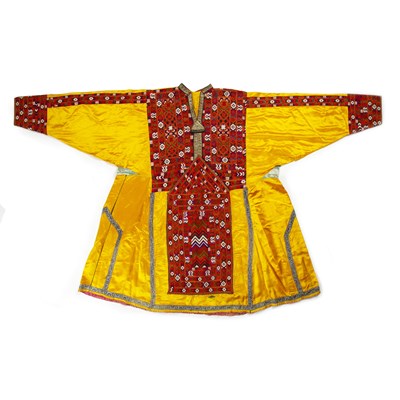 Lot 589 - Baluch yellow ground dress Iran/Afghanistan...