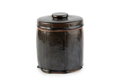 Lot 507 - Norah Braden (1901-2001) Pot and cover...