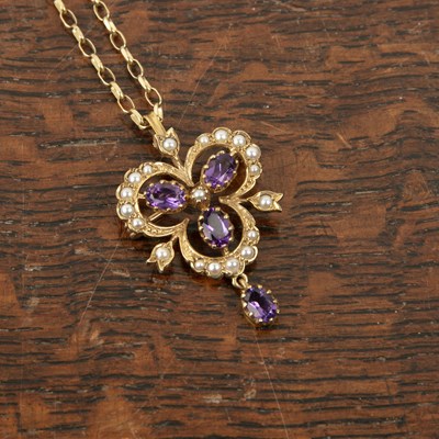 Lot 258 - 9ct gold amethyst and pearl pendant with...