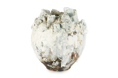 Lot 568 - Akiko Hirai (b.1970) Cloud Moon Jar stoneware,...