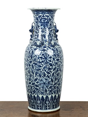 Lot 6 - Large blue and white porcelain vase Chinese,...