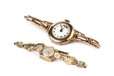 Lot 119 - A lady's 9ct gold cased bracelet watch, the...