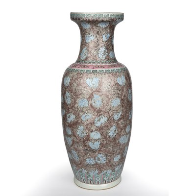 Lot 198 - A late 19th / early 20th century Chinese...