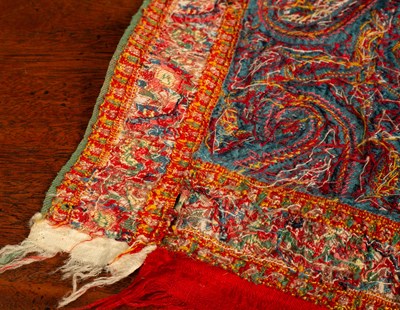 Lot 57 - A paisley shawl