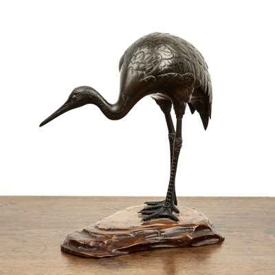 Lot 577 - Bronze model of a crane Japanese, Meiji period...