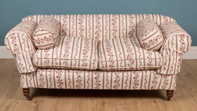 Lot 476 - A late Victorian or Edwardian small Chesterfield sofa