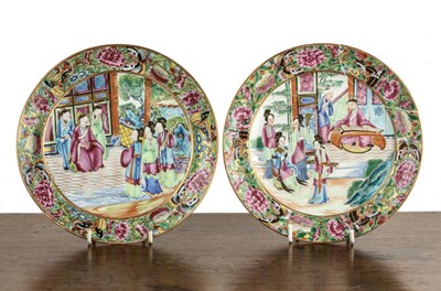 Lot 170 - Pair of Canton plates Chinese, 19th century...