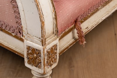 Lot 149 - A Georgian-style white painted beechwood settee