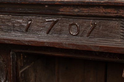 Lot 249 - An 17th or 18th century oak court cupboard
