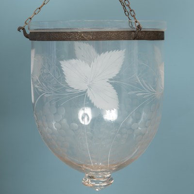 Lot 541 - An etched hanging glass lantern