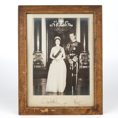 Lot 387 - A signed photograph of Queen Elizabeth II and...