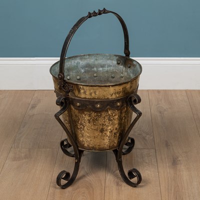 Lot 234 - An Arts and Crafts Benson style copper bucket