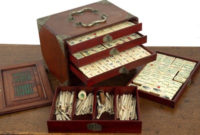 Lot 412 - Bone mahjong set Chinese in a fitted case,...