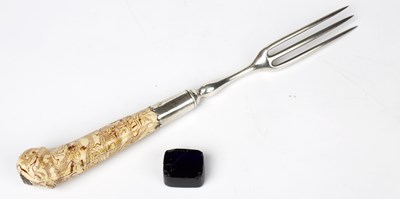 Lot 340 - A mid 18th century agate ware white metal fork,...