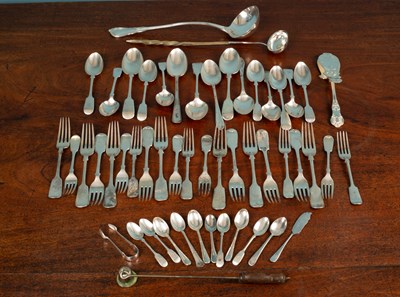 Lot 41 - A quantity of Georgian and later silver fiddle pattern cutlery