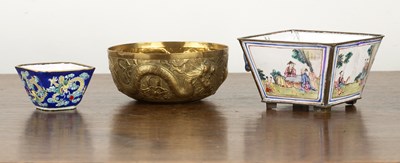 Lot 371 - Enamel cup Chinese Canton of square form,...