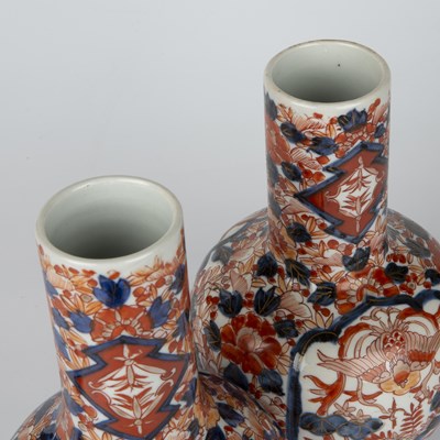 Lot 342 - A pair of late 19th century Japanese Imari...