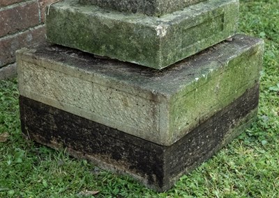 Lot 1287 - A sundial constructed from a baluster removed in the restoration of Magdalen Bridge, Oxford