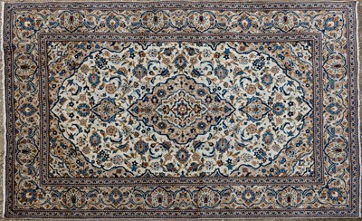 Lot 265 - A Kashan rug