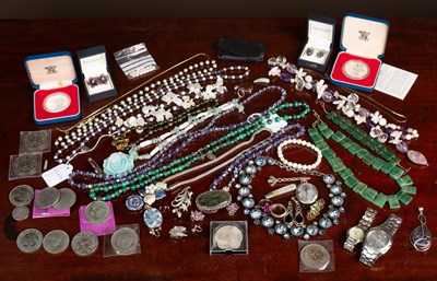 Lot 73 - A collection of costume jewellery and modern British coins