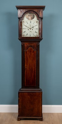 Lot 391 - An early 19th century mahogany eight-day longcase clock