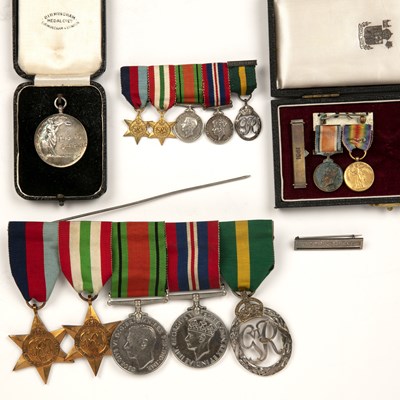 Lot 299 - Group of war medals comprising of: the 1939-45...