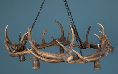 Lot 287 - A chandelier or electrolier made from a ring of deer antlers