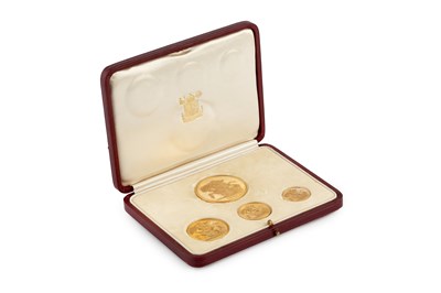 Lot 207 - A George VI gold specimen four coin set,...