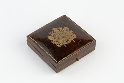 Lot 225 - A George V sovereign, dated 1913, accompanied...