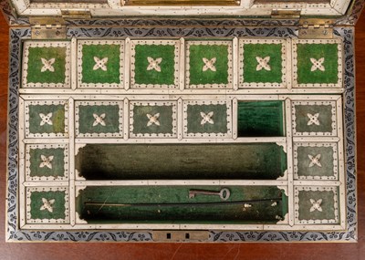 Lot 565 - A 19th century decorative Indian bidriware inlaid steel work box