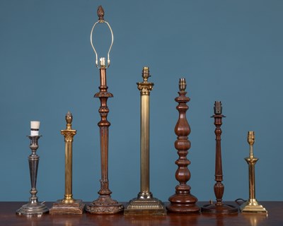 Lot 208 - A group of seven assorted table lamps