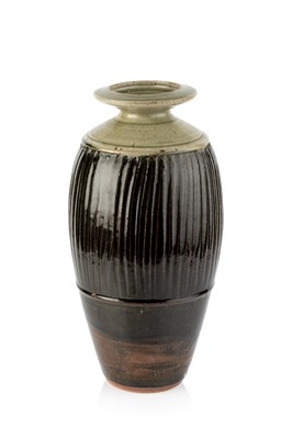 Lot 506 - Richard Batterham (1936-2021) Vase stoneware,...