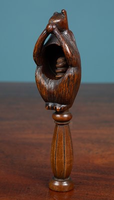 Lot 347 - An antique treen nutcracker