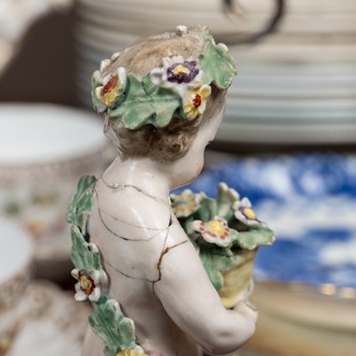 Lot 14 - A Dresden tea service