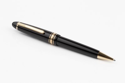 Lot 518 - A Mont Blanc Meisterstück ballpoint pen, no....