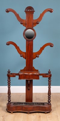 Lot 532 - A Victorian mahogany hall stand