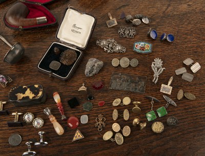 Lot 244 - Collection of miscellaneous items and objet...