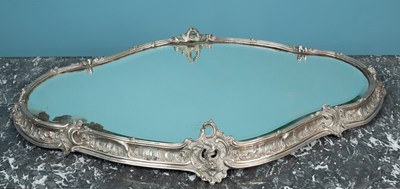 Lot 540 - A Victorian silver plate table centre or stand