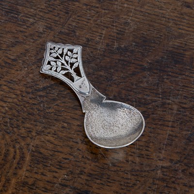 Lot 419 - Arts and Crafts silver tea caddy spoon Of...