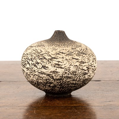 Lot 354 - Waistel Cooper (1921-2003) Studio pottery,...