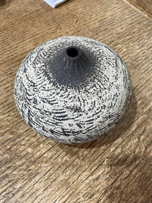 Lot 354 - Waistel Cooper (1921-2003) Studio pottery,...