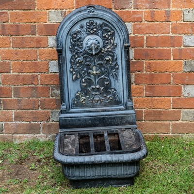 Lot 1201 - A cast aluminium water fountain