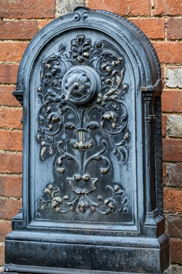 Lot 1201 - A cast aluminium water fountain