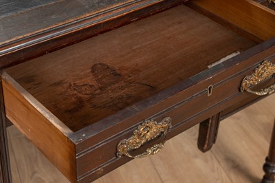 Lot 333 - An Edwardian dressing table together with an Edwardian mahogany swing mirror and a Victorian mahogany side table