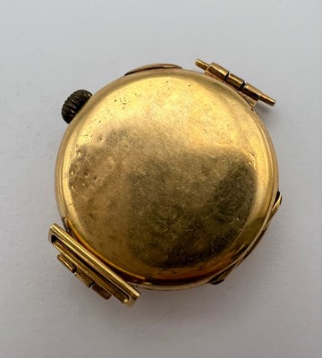 Lot 266 - A small collection of jewellery, comprising an...