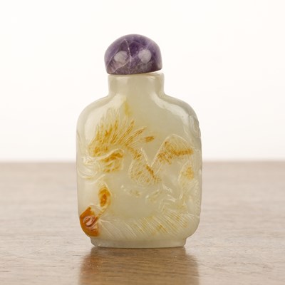 Lot 265 - Nephrite carved snuff bottle Chinese,...